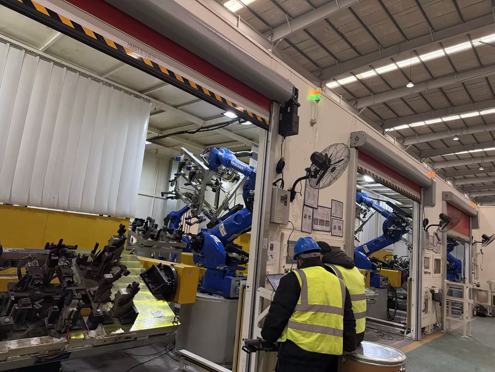 汽車(chē)零部件弧焊工作站案例！